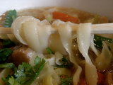 やさい麺 麺のアップ