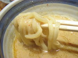 つけ鯖豚 麺のアップ