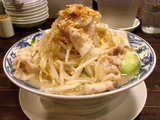豚野菜山らーめん 980円