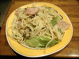 ベーコンと玉子のスパゲティ大盛 610円