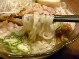冷やしとりそば 麺のアップ