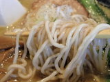 とんこつ 麺のアップ