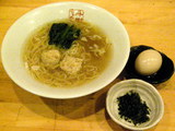 海のめぐみの塩らぁめん 潮風 750円 + 味付煮玉子 100円