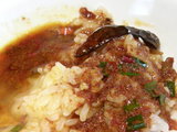 麻辣担担麺ドラゴンの紅い河 ライス投入