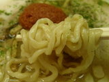 赤湯からみそラーメン 麺のアップ