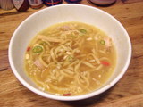 油・坦々そば スープを加える