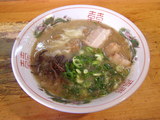 わんたんめん 800円