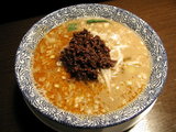 紅龍坦々麺 680円