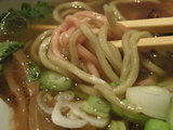 「醤油」の「9」 麺のアップ