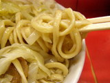 ぶた入りラーメン 麺のアップ