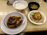 シチューハンバーグ定食 630円