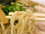 麺のアップ