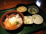 特選海鮮丼 780円