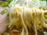 いまさら味噌ラーメン 麺のアップ
