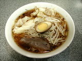 ワンタン麺 750円
