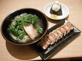 にらそばハーフランチセット + 一口焼餃子