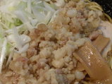 醤油こってり 背脂のアップ