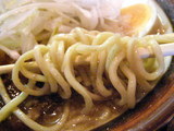 むげん味噌 麺のアップ
