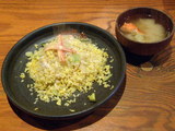 かに肉たっぷりかにみそあんかけチャーハン 690円