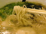九六拉麺 麺のアップ