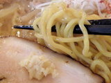 札幌味噌ら〜めん 麺のアップ
