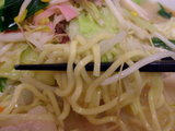 野菜たっぷりちゃんぽん 麺のアップ