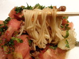 紅宝麺 〜完熟蕃茄冷やし麺〜 麺のアップ