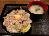 ミニすた丼 550円