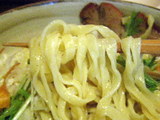 西の魔女〜チーズまぜ麺〜 麺のアップ