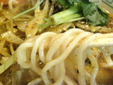 坦々麺 麺のアップ