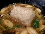 鬼灯 俵おにぎり スープに投入。