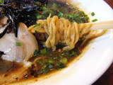エキスらーめん 麺のアップ