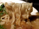 カレーラーメン 麺のアップ