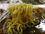黒ごま担々純連風 麺のアップ
