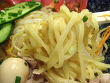 豚シャブ冷しラーメン(味噌) 麺のアップ