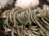 ブラックレイン 麺のアップ