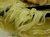 久留米ラーメン 麺のアップ