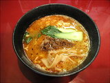 伽 口厘 坦 々 麺