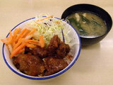 唐揚げ丼 並 490円