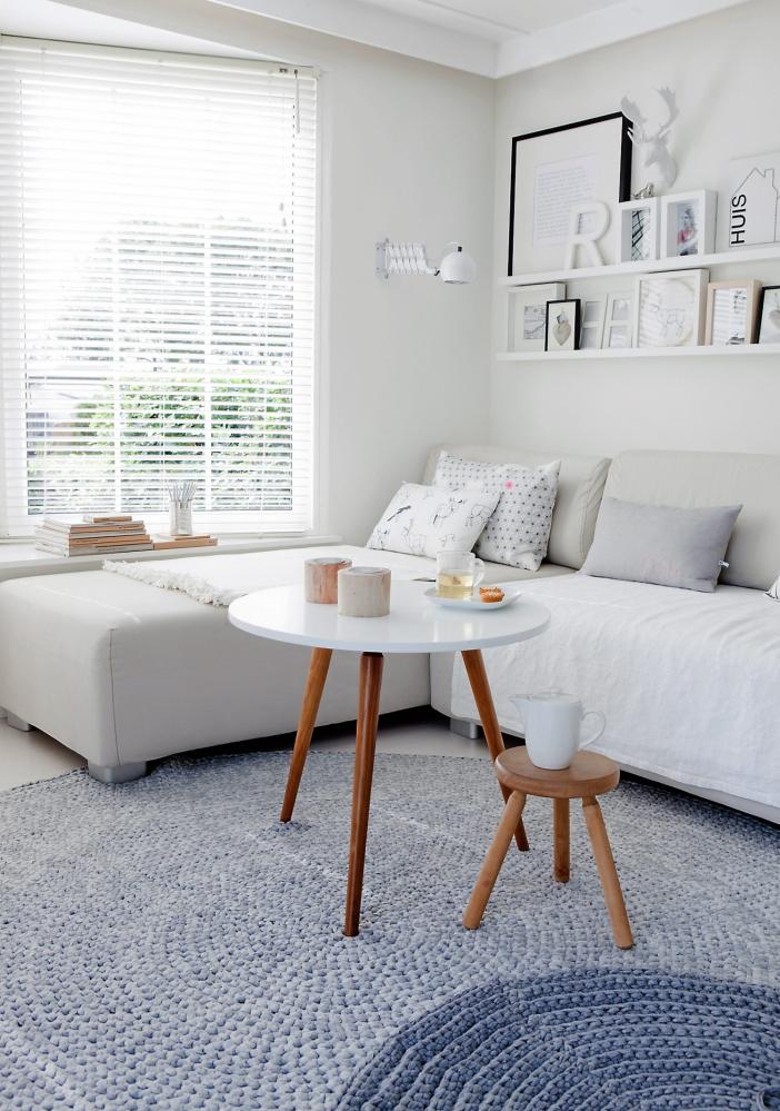 Fotorichel inspiratie Wandplank bank woonkamer