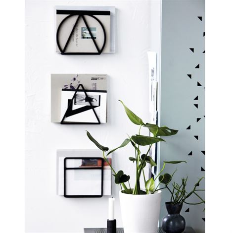 House Doctor magazine holder for wall
