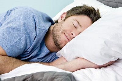 睡眠体位