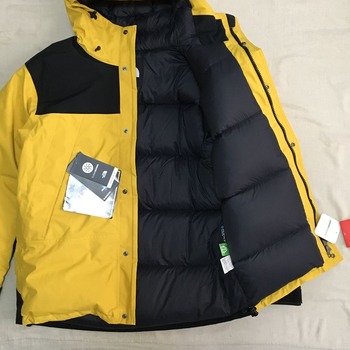 THE NORTH FACE