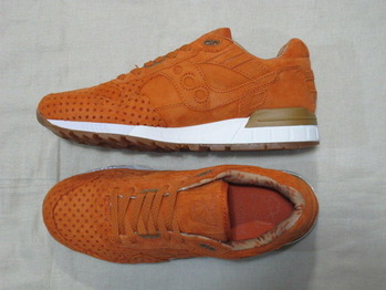 SAUCONY x PLAYCLOTHS