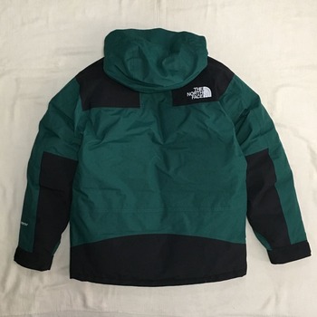 THE NORTH FACE