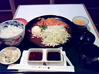 トンカツ