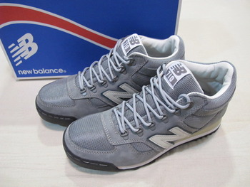 NEW BALANCE