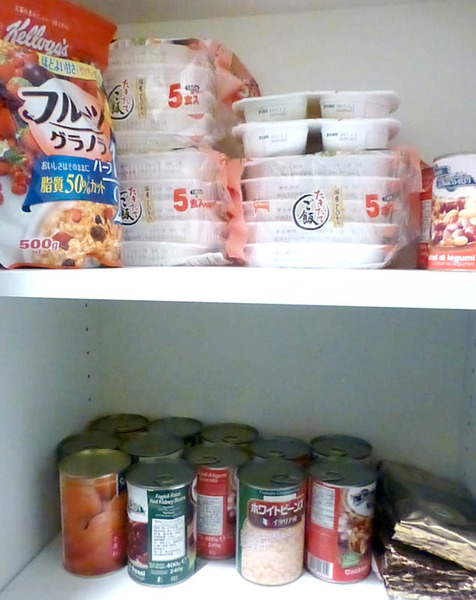 食料備蓄16n8g26n02●