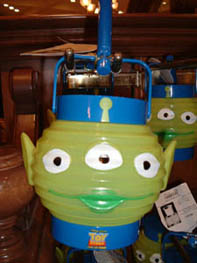 リトルグリーンメングッズ : Disneyest Place