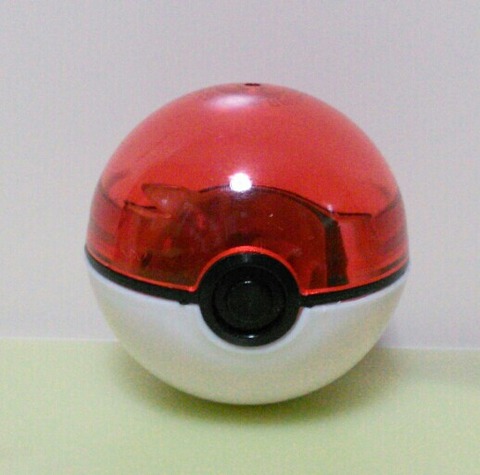 ポケットモンスター スタンプ151 レア 蓄光ピカチュウ